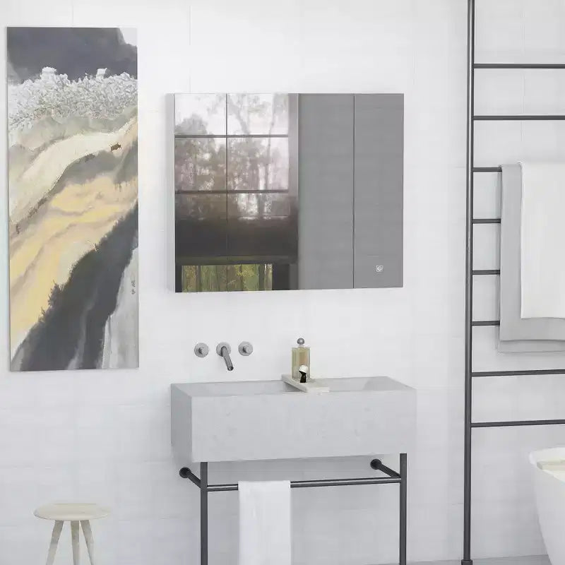Pensile portamedicine a LED, specchio da bagno montato a parete con interruttore touch dimmerabile, tre ante e ricarica USB, bianco